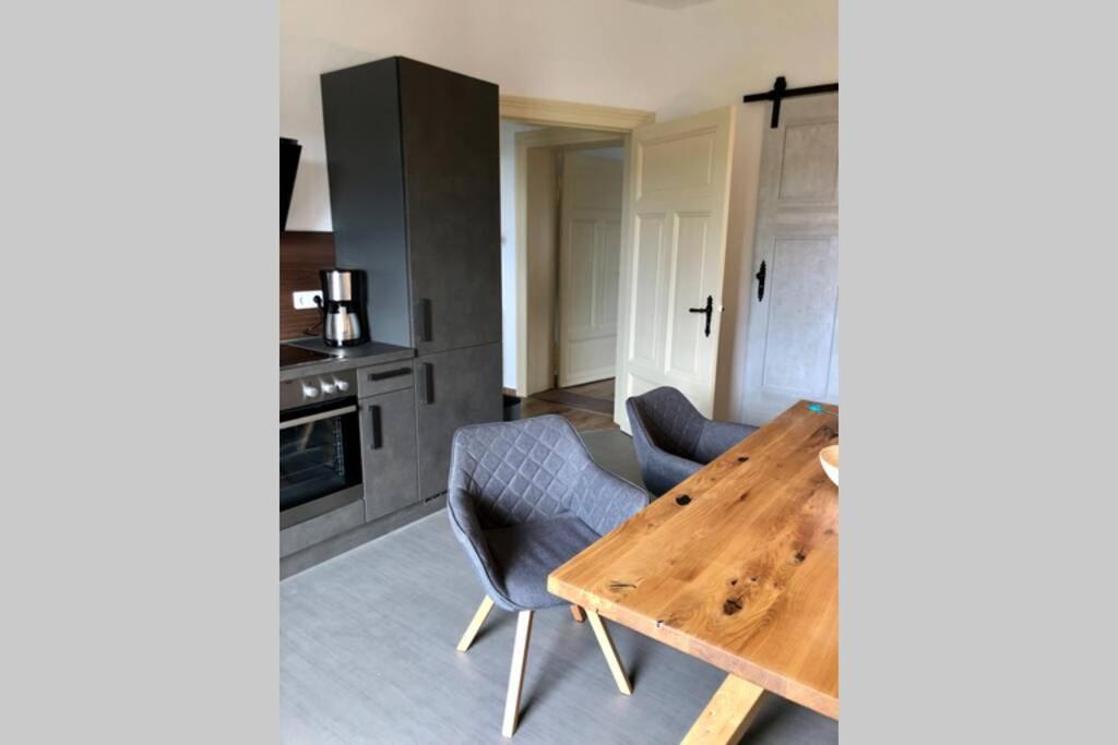 Liebevoll Sanierte, Grosszuegige Stadtwohnung, 70 Qm Quedlinburg Bagian luar foto